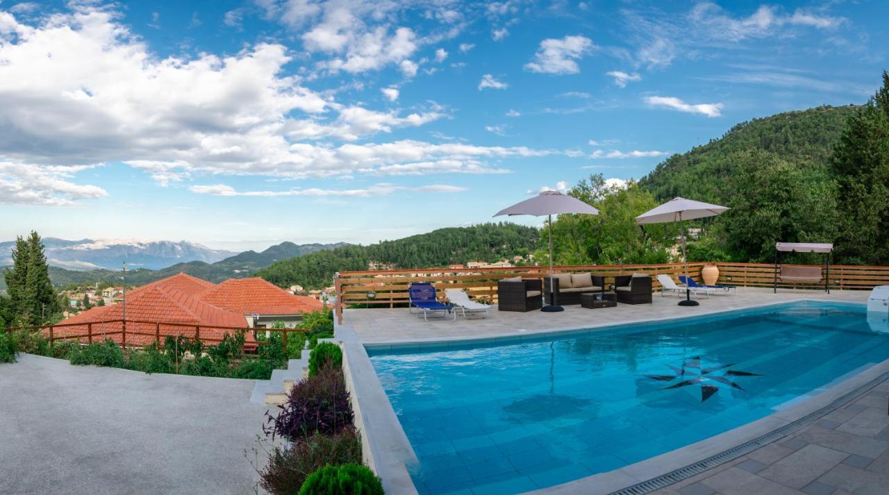 Petronas Villa Kariá Exterior foto